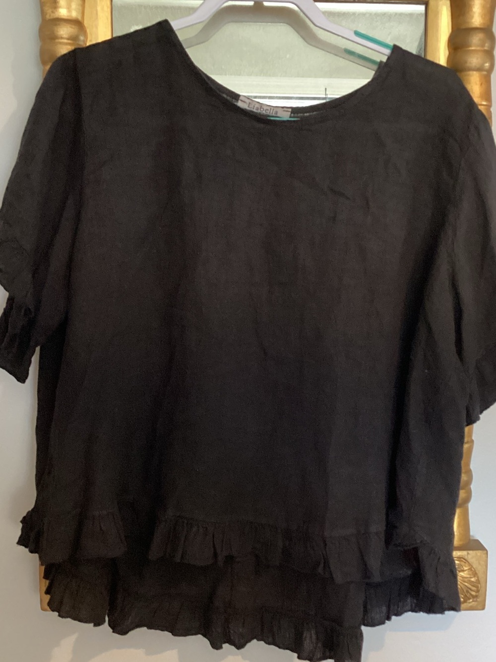 Abella Black Linen Short-Sleeve Ruffle-Hem Tunic